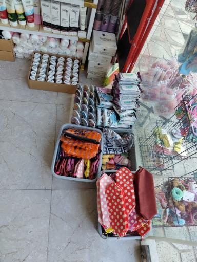 عکس لوازم آرایشی ملکه