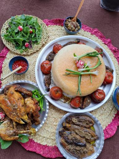 عکس رستوران شب های کندوان مدیریت آقایی