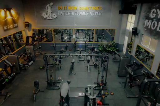 عکس باشگاه پسرانه ایران ما