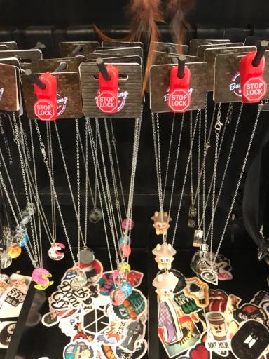 عکس فروشگاه اسباب بازی بومرنگ