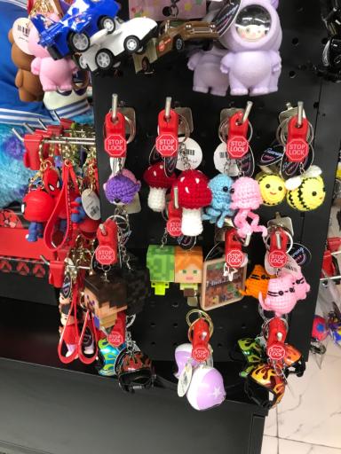 عکس فروشگاه اسباب بازی بومرنگ