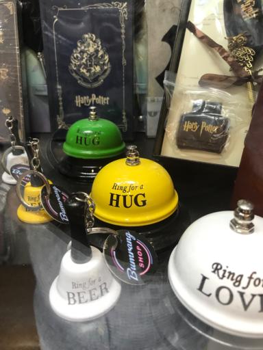 عکس فروشگاه اسباب بازی بومرنگ