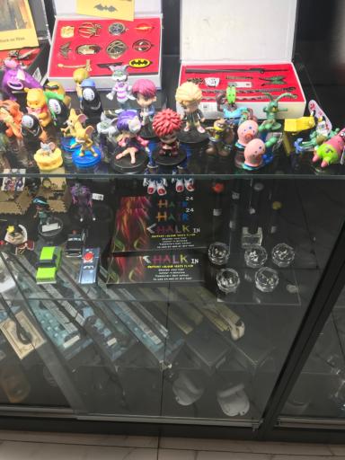 عکس فروشگاه اسباب بازی بومرنگ