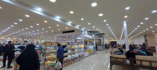 عکس فروشگاه متبرکات فاطمی