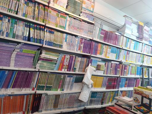 عکس کتاب کمک درسی و زبان  و تحریر رابین