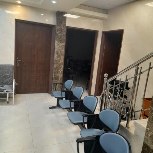 عکس کلینیک بامداد