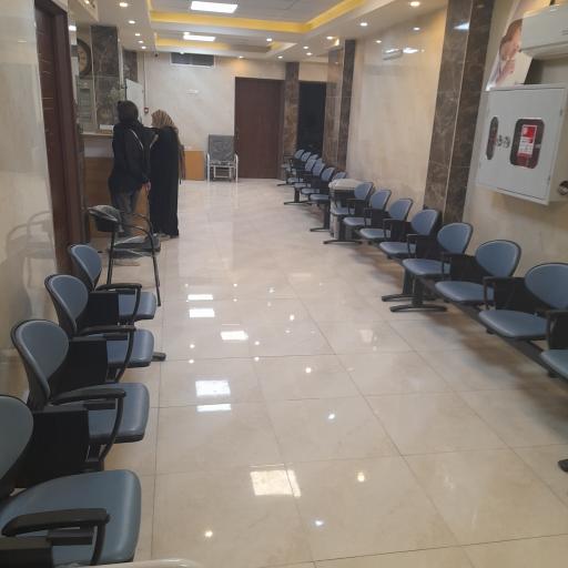 عکس کلینیک بامداد