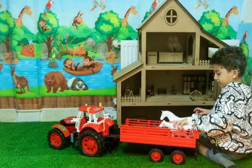 عکس کلینیک روانشناسی تمشک