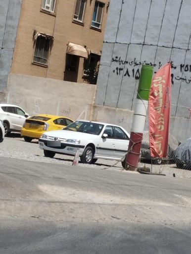 عکس پارکینگ شبانه روزی آرامش