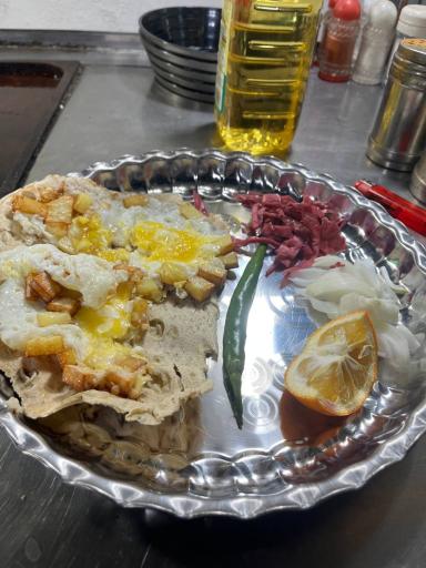 ساندویچ فلافلی ایستگاه 7