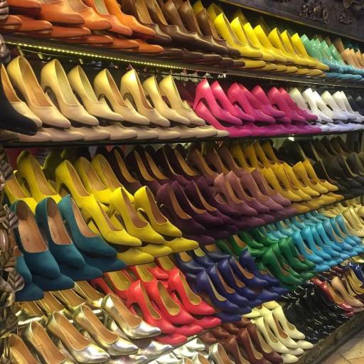 عکس کفش مدادرنگی