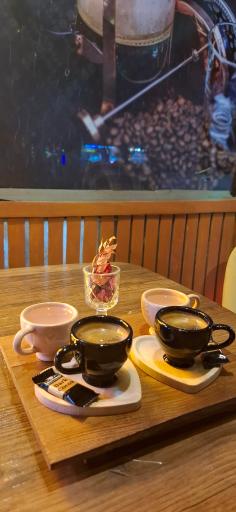 عکس کافه فست فود کلبه ۱۸۶۰