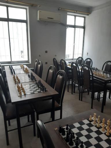 عکس باشگاه شطرنج نوین