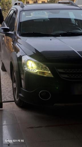 عکس مرکز تنظیم نور خودرو تزیین چی