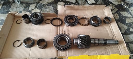 عکس تعمییرگاه فوق تخصصی خودروهای چینی