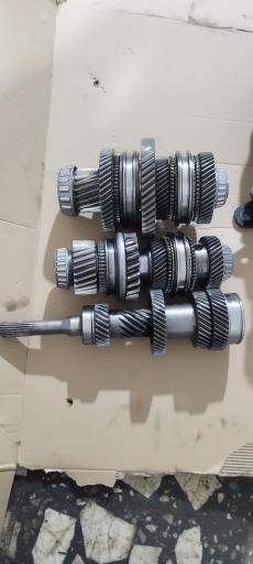 عکس تعمییرگاه فوق تخصصی خودروهای چینی