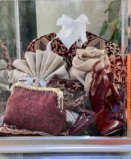 عکس فروشگاه کادویی تولدی پاپیون