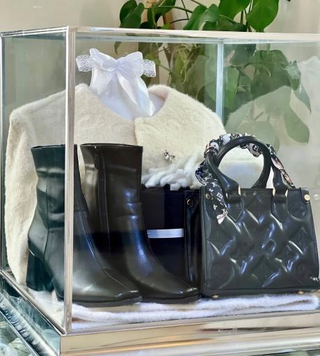 عکس فروشگاه کادویی تولدی پاپیون