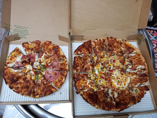 عکس پیتزا تیراژه