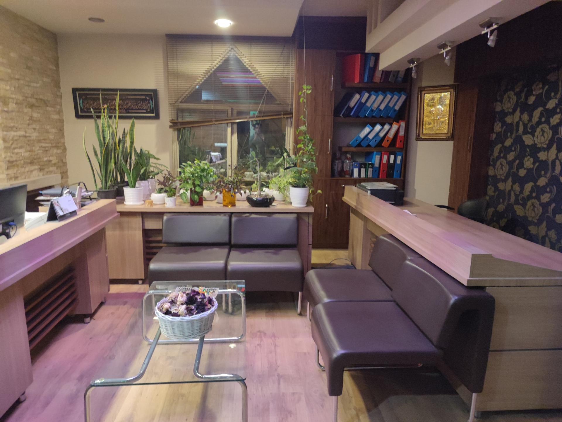 عکس نمایندگی بیمه نظری توکلی