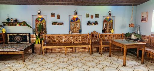 عکس رستوران محلی چیچیلاس