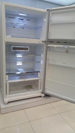 عکس فرشگاه اسنوا شعبه امیرکبیر