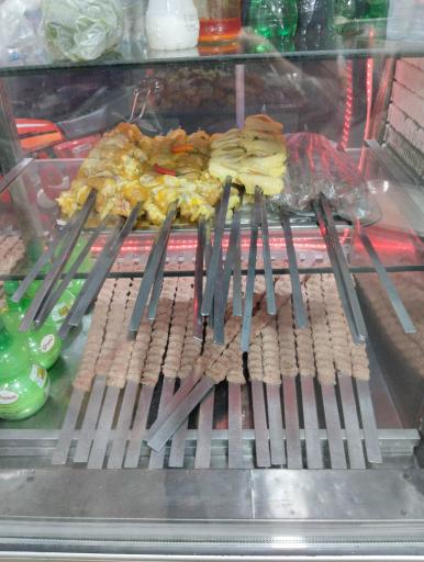 عکس کبابی حسین