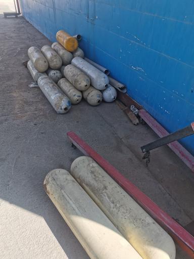 عکس مرکز خدمات فنی خودروهای گازسوز طاووس مهر نیک