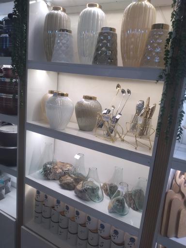 عکس لوازم خانگی عمو حسین 