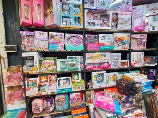عکس فروشگاه اسباب بازی لوبی تویز 