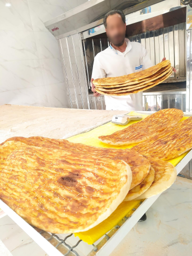 عکس نان بربری خوشه