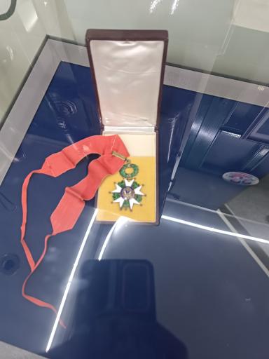 کتابخانه موزه دکتر حسابی