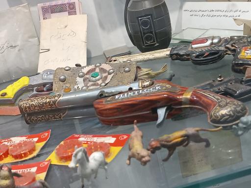 عکس کتابخانه موزه دکتر حسابی