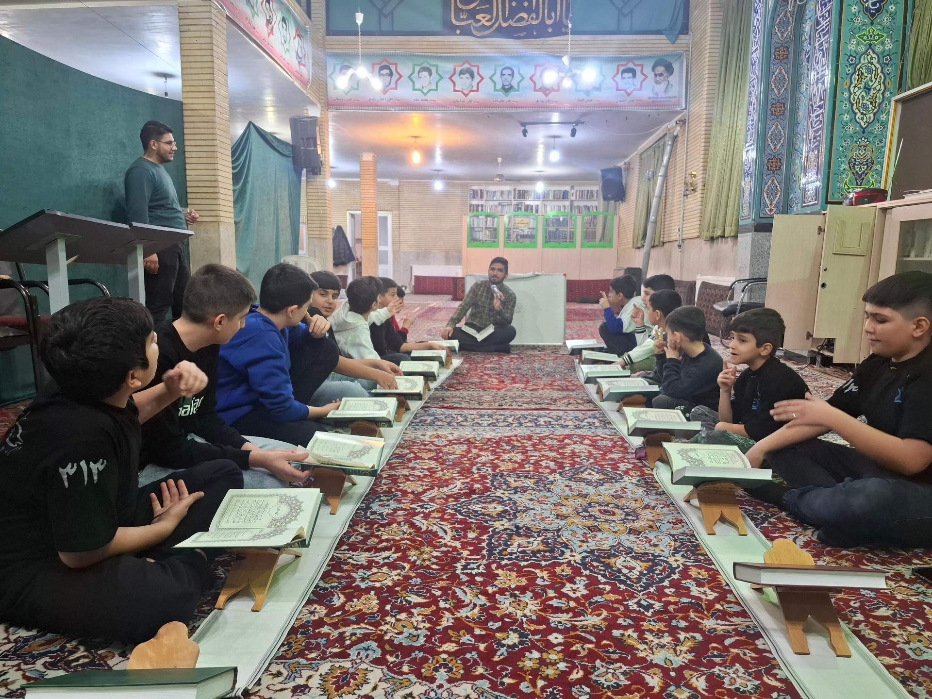 عکس مسجد و حسینیه حضرت ابوالفضل‌(ع)