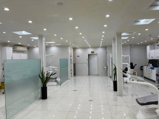 عکس کلینیک دندانپزشکی فروردین
