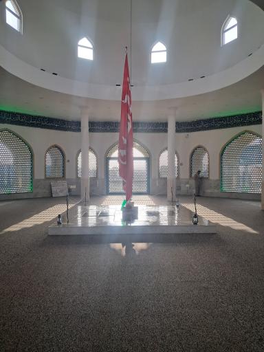 عکس یادمان والفجر 8