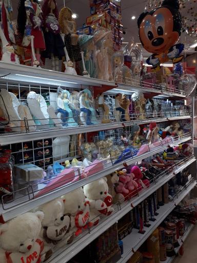 عکس شادی شو لوازم تولد قنادی یکبارمصرف 