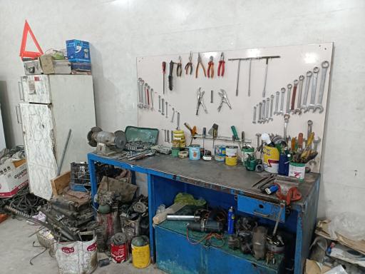 عکس تعمیرگاه مجاز ایران خودرو سگوند