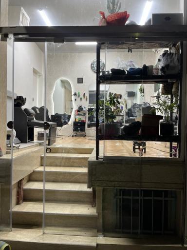 عکس ارایشگاه مردانه دانیال
