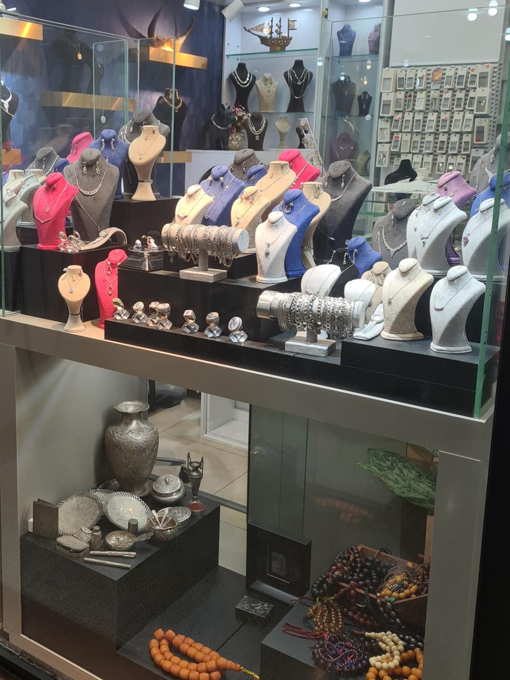 عکس گالری موگه