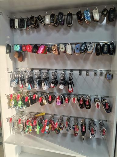 عکس قفل و کلیدسازی شبانه روزی مجتبی