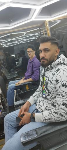 عکس اموزشگاه و ارایشگاه مردانه کاخ سبز