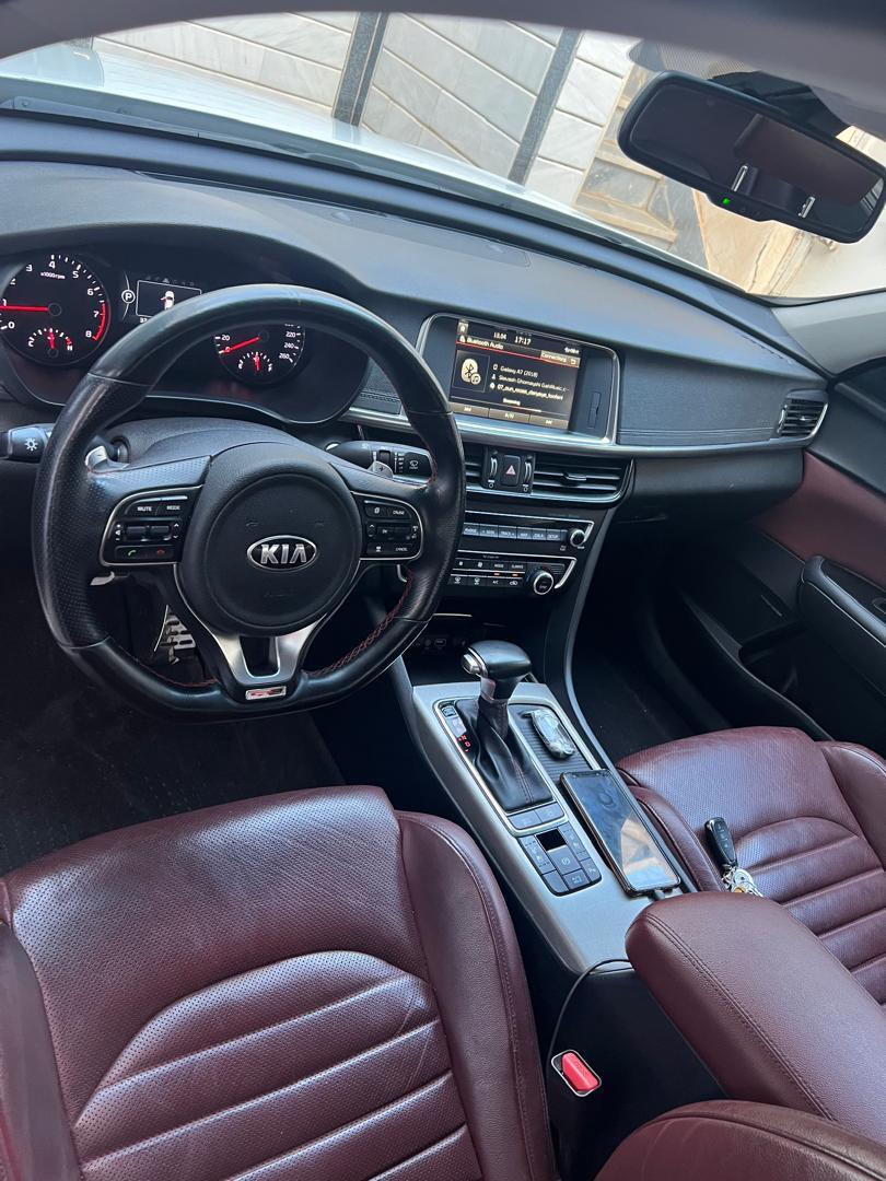 عکس تشخیص رنگ خودرو سبک و سنگین شاهدی 