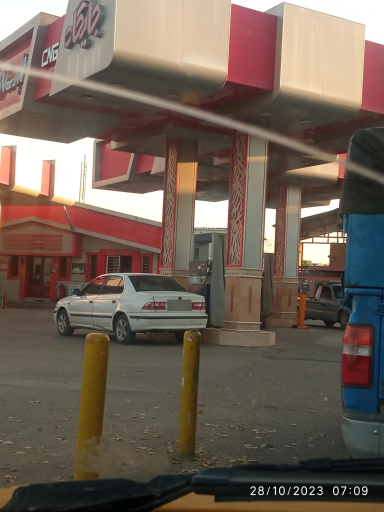 عکس پمپ گاز CNG جاده نظامی
