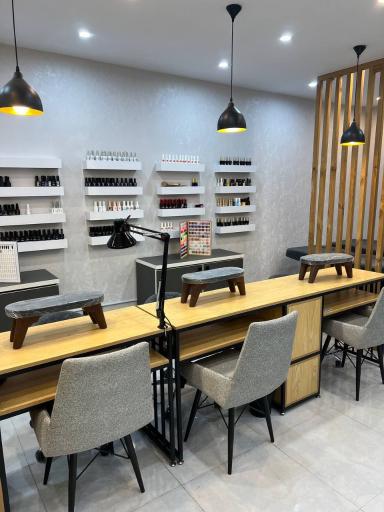 عکس سالن زیبایی سورن