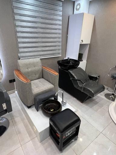 عکس سالن زیبایی سورن