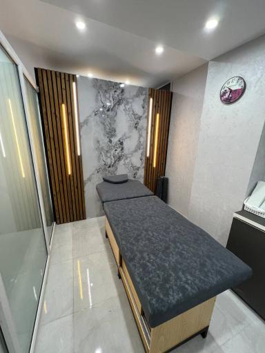 عکس سالن زیبایی سورن