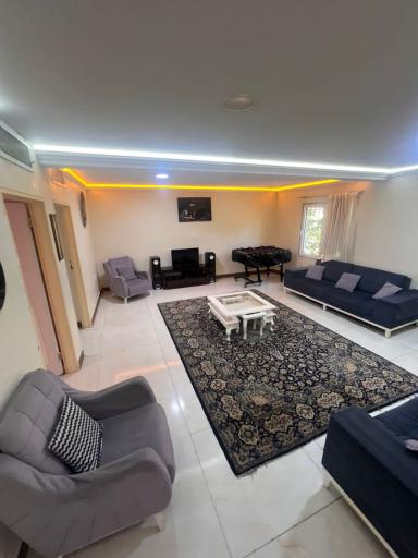 عکس باغ ویلای روژین