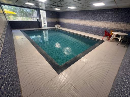 عکس باغ ویلای روژین