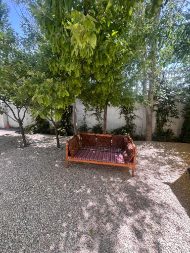 عکس باغ ویلای روژین